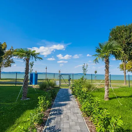 Myflat Sunset Beach66 Premium Siofok