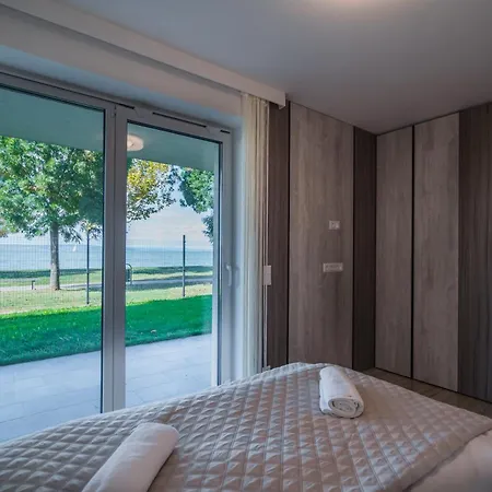 Myflat Sunset Beach66 Premium Siófok