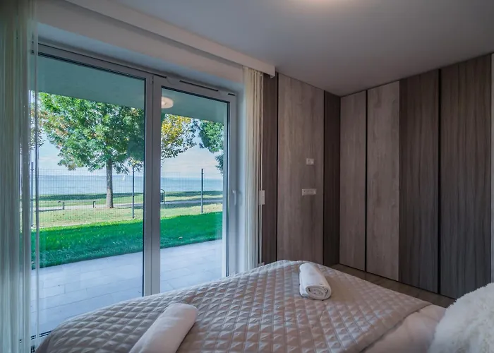 Myflat Sunset Beach66 Premium Siófok